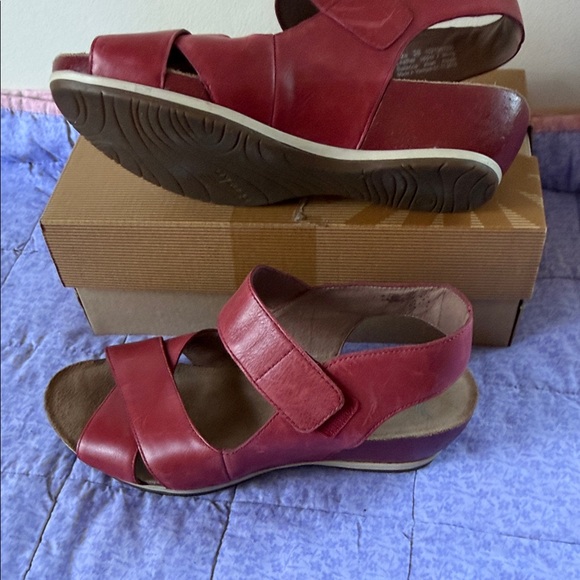 Dansko Burgundy Leather Cross-Strap Slingback Sandals - Picture 6 of 7